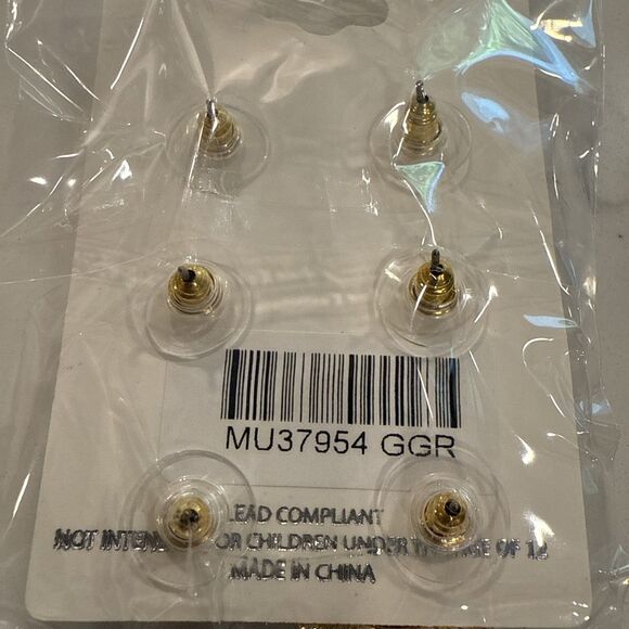 Mia Collection By Kim Min Sun Pack Of 3 pairs of fashion Earrings - Picture 5 of 6